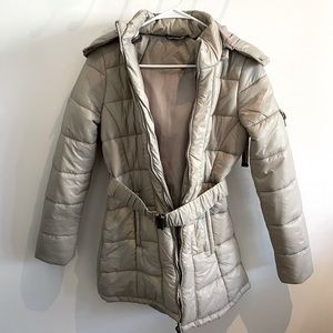 Thick beige puffer jacket